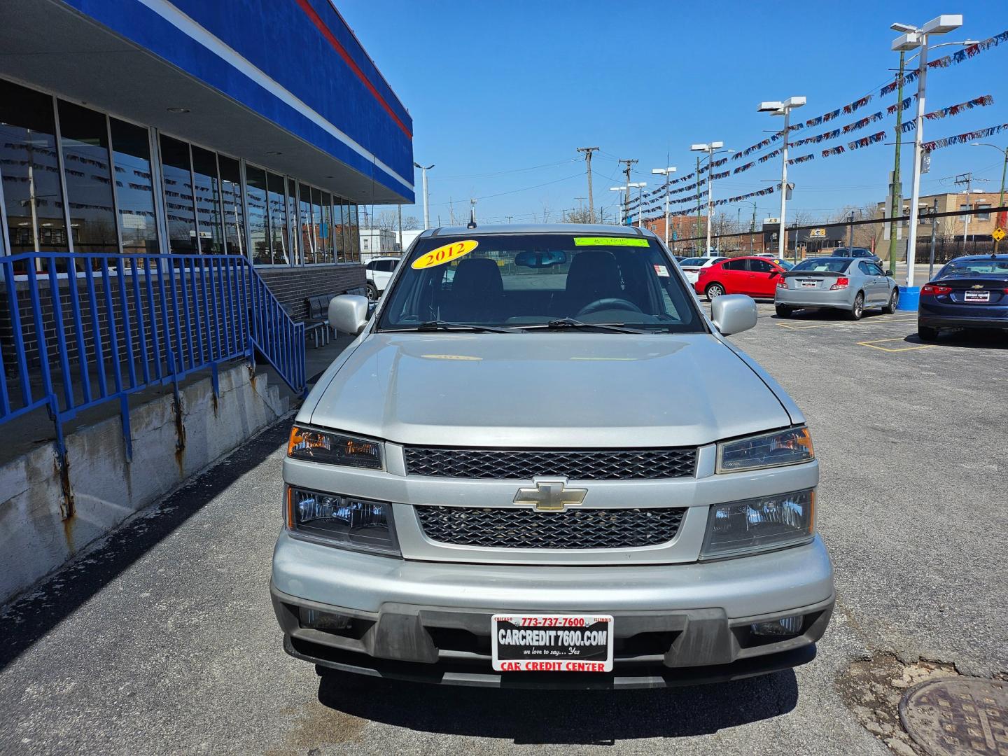 2012 SILVER Chevrolet Colorado 1LT Ext. Cab 2WD (1GCESCF91C8) with an 2.9L L4 DOHC 16V engine, 4-Speed Automatic transmission, located at 7600 S Western Ave., Chicago, IL, 60620, (773) 918-3980, 0.000000, 0.000000 - Photo#2